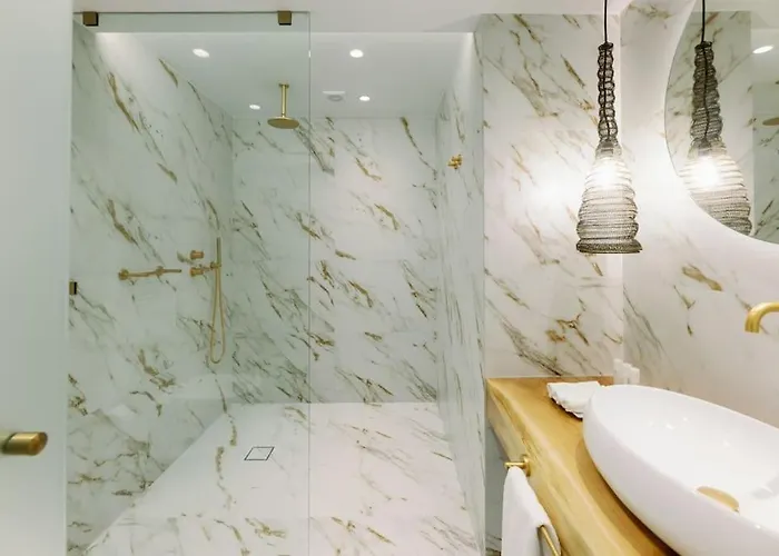 Holiday home Venus With Hot Tub *